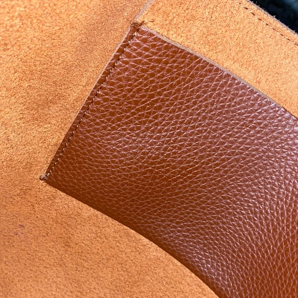 Vince Camuto Brown Leather Tote with Black Center Stripe (3.5)